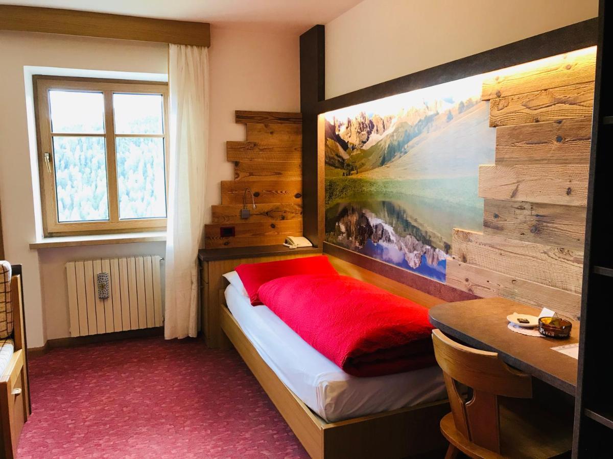 Rifugio Capanna Passo Valles Bed & Breakfast